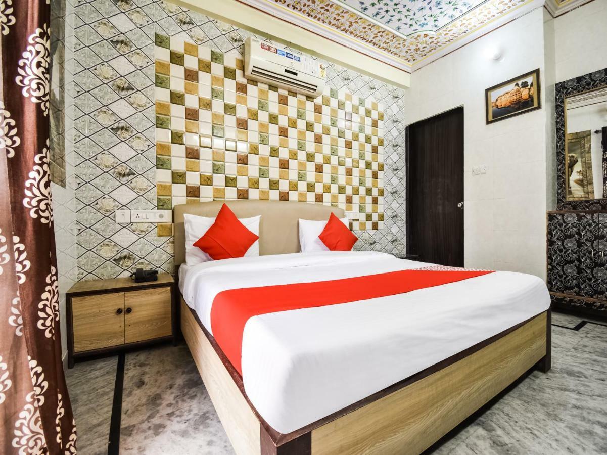 Oyo 48665 Kesar Palace Amer Luaran gambar