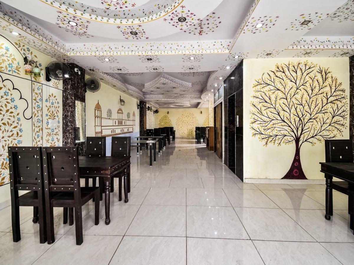 Oyo 48665 Kesar Palace Amer Luaran gambar